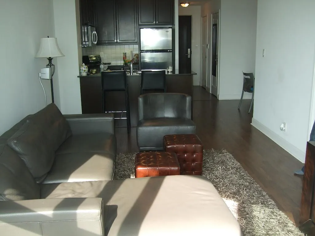 Apartment Marilyn Monroe Furnished Suites By Mirage Mississauga